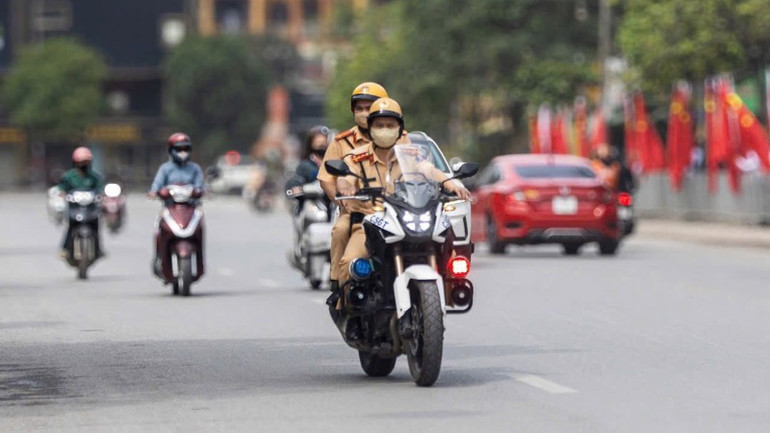 Phòng Cảnh sát giao thông Công an thành phố đóng vai trò quan trọng trong bảo vệ an ninh, an toàn chuyến thăm.