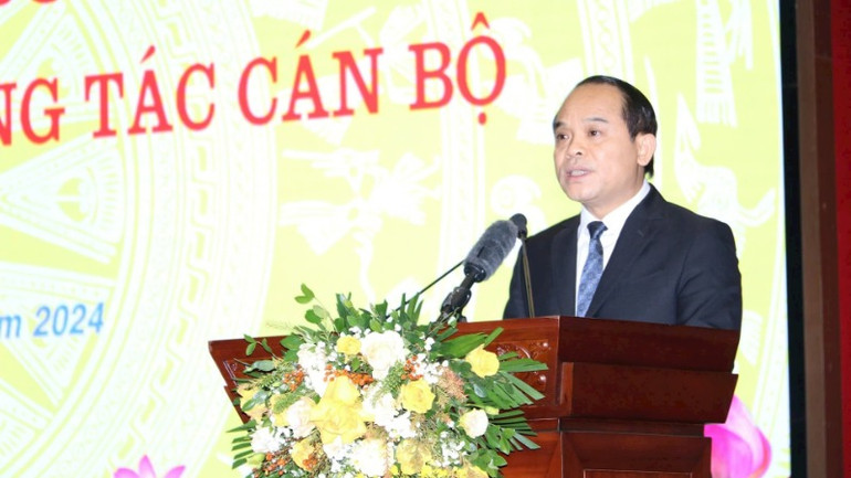 Đồng chí Nguyễn Quốc Đoàn, Ủy viên Trung ương Đảng, Phó Chánh án Tòa án nhân dân tối cao phát biểu nhận nhiệm vụ.