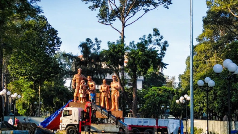 Tượng đài sẽ khánh thành đúng dịp kỷ niệm 50 năm Ngày Giải phóng miền nam, thống nhất đất nước.