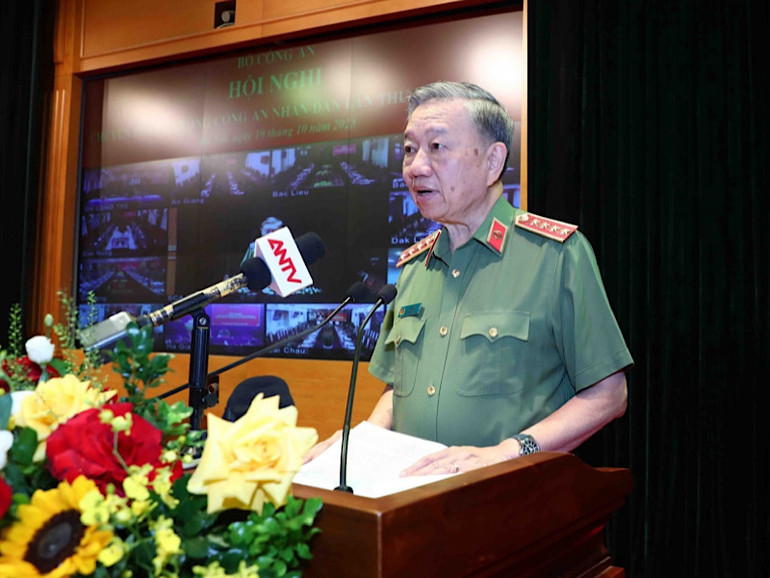 Bộ trưởng Công an Tô Lâm phát biểu chỉ đạo tại hội nghị.