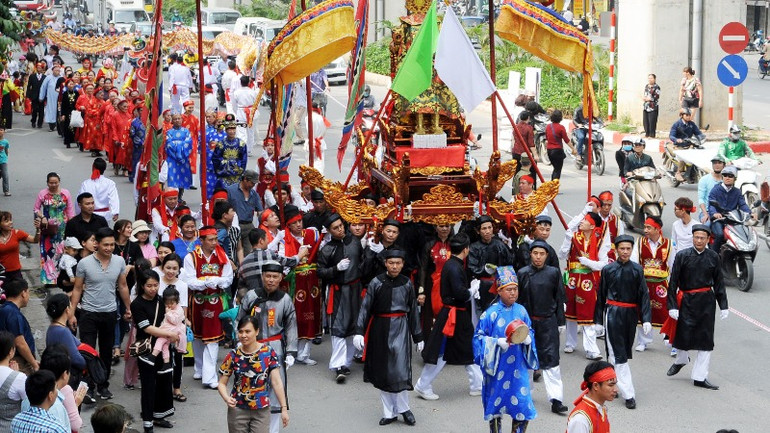 Lễ hội truyền thống làng Cầu Đơ, phường Hà Cầu, quận Hà Đông. (Ảnh KHÁNH AN)