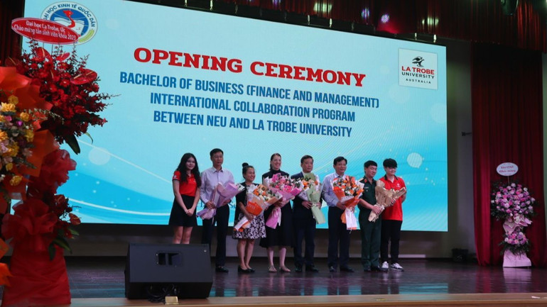 Hoạt động tại lễ khai giảng.