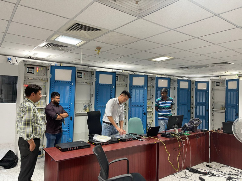 Viettel High Tech lần đầu xuất khẩu hệ thống mạng 5G Private hoàn chỉnh đầu tiên (trong đó có sản phẩm site router) tới thị trường Ấn Độ.