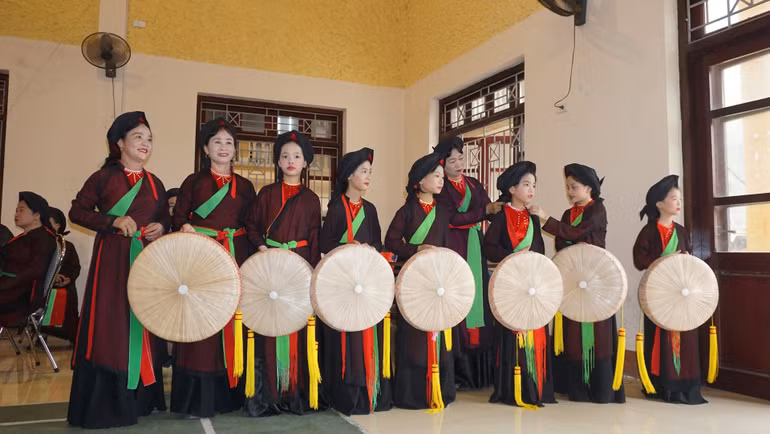 Việt Yên tích cực gìn giữ, bảo tồn nghệ thuật hát quan họ. Ảnh: Văn Học Việt Yên tích cực gìn giữ, bảo tồn nghệ thuật hát quan họ. Ảnh: Văn Học