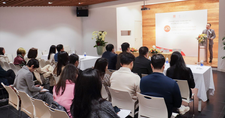 Quang cảnh buổi họp báo