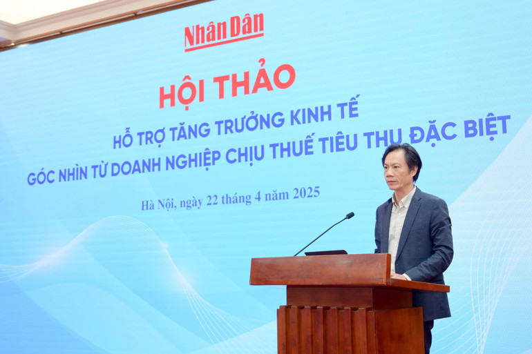 TS Lê Duy Bình, Chuyên gia kinh tế, Giám đốc điều hành Economica Việt Nam phát biểu tại hội thảo.