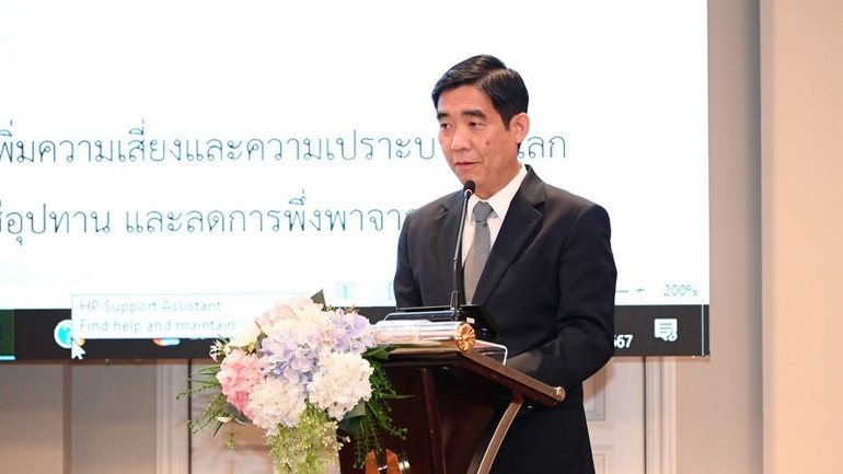 Đại sứ Phạm Việt Hùng phát biểu ý kiến tại Hội thảo. (Ảnh: Đại sứ quán Việt Nam tại Thái Lan cung cấp)