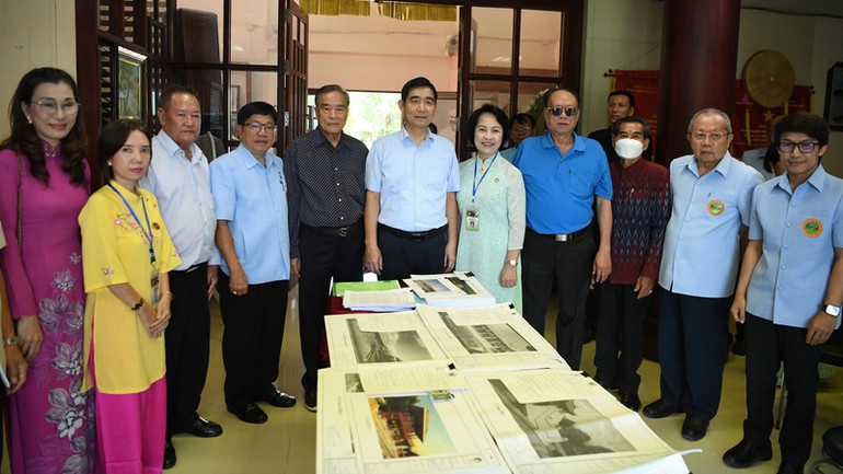 Việc thúc đẩy triển khai dự án mở rộng Khu di tích là minh chứng sống động cho nguyện vọng của kiều bào tại Thái Lan trong việc xây dựng, gìn giữ và phát triển các công trình tôn vinh Chủ tịch Hồ Chí Minh. (Ảnh: ĐINH TRƯỜNG)