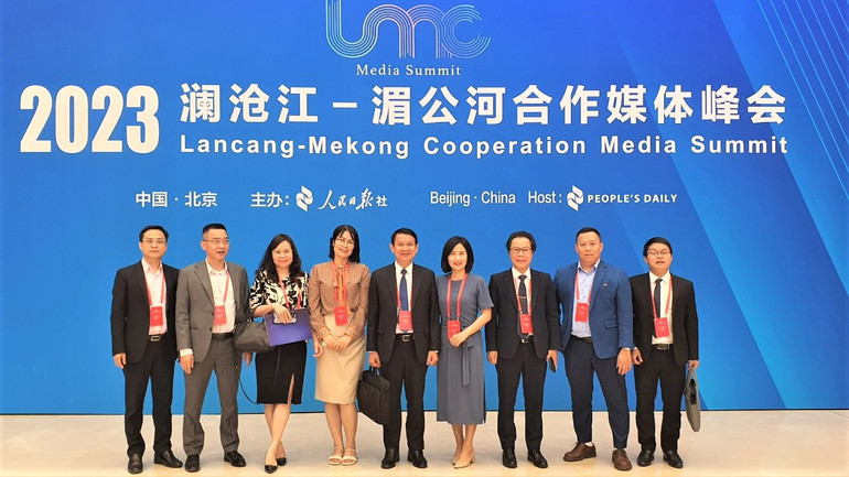 Đại diện các cơ quan báo chí Việt Nam tham dự Hội nghị.