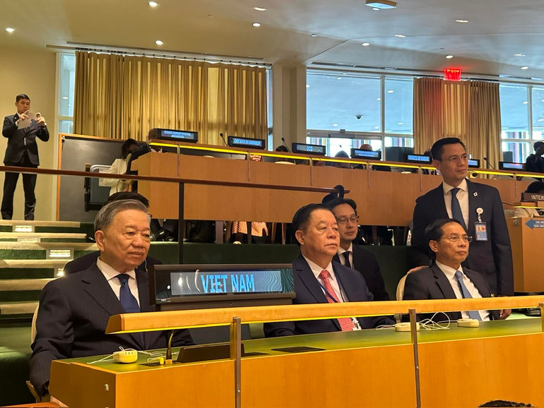 Đoàn đại biểu cấp cao Việt Nam do Tổng Bí thư, Chủ tịch nước Tô Lâm dẫn đầu, tham dự Hội nghị Thượng đỉnh Tương lai.