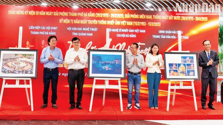 Lễ khai mạc triển lãm ảnh nghệ thuật "Quảng Nam Đà Nẵng - Đất Mẹ ân tình". Lễ khai mạc triển lãm ảnh nghệ thuật "Quảng Nam Đà Nẵng - Đất Mẹ ân tình".