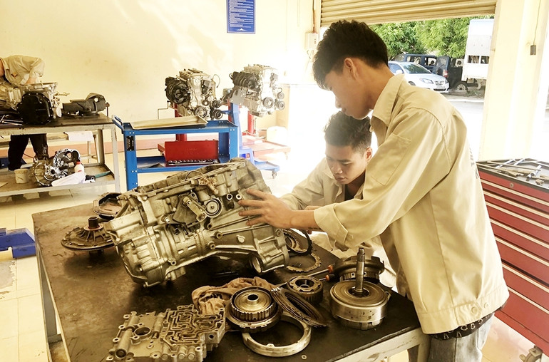 Tỷ lệ học sinh, sinh viên Trường Cao đẳng Lào Cai có việc làm sau khi tốt nghiệp đạt hơn 80%. (Ảnh: TRỌNG BẢO)