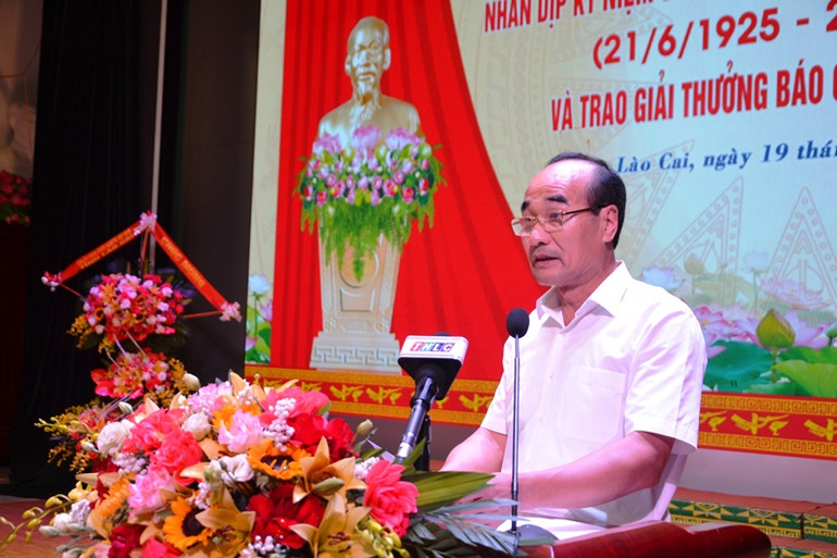 Đồng chí Vũ Xuân Cường, Phó Bí thư Thường trực Tỉnh ủy Lào Cai phát biểu tại buổi gặp mặt các cơ quan báo chí Trung ương và địa phương. (Ảnh: QUỐC HỒNG)