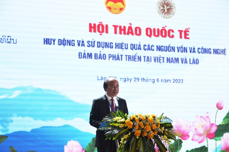 Tiến sĩ Phan Chí Hiếu, Chủ tịch Viện Hàn lâm Khoa học xã hội Việt Nam khai mạc Hội thảo. (Ảnh: QUỐC HỒNG)