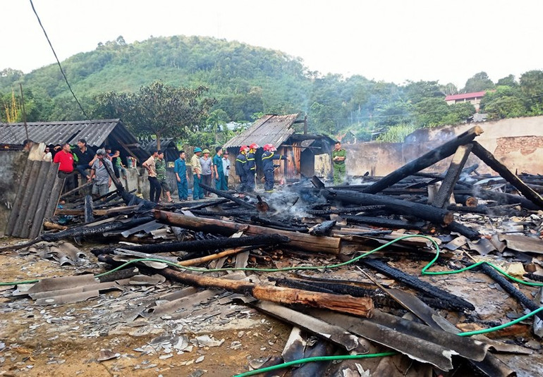 Hiện trường vụ cháy. (Ảnh: MINH ĐỨC)