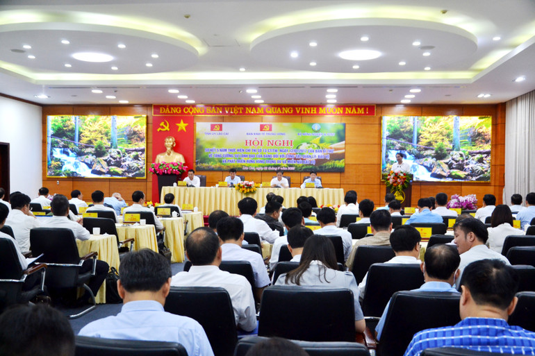 Quang cảnh Hội nghị. (Ảnh: QUỐC HỒNG)