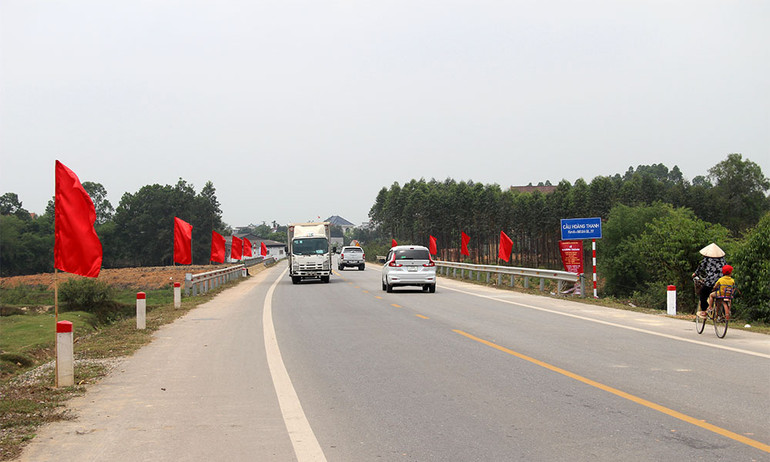 Tuyến đường nối quốc lộ 37-17 đi Võ Nhai.