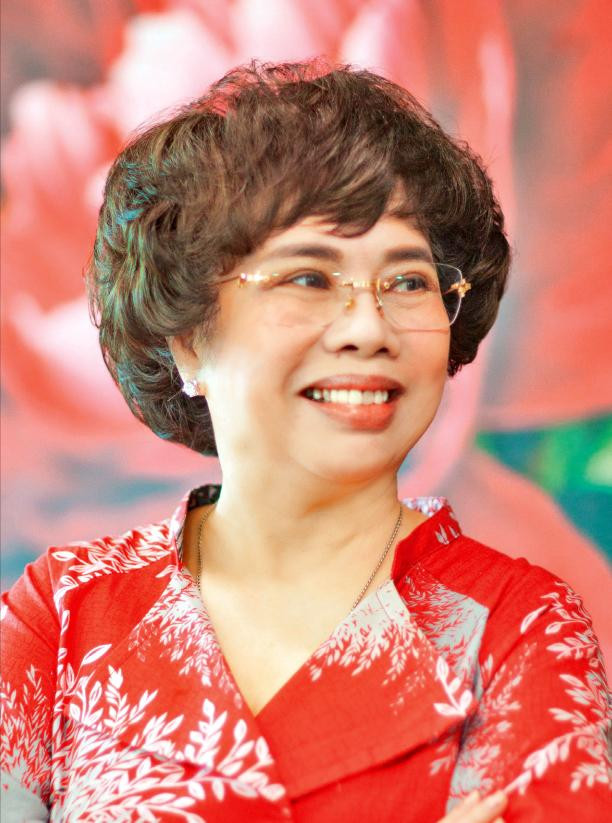 Anh hùng Lao động, doanh nhân Thái Hương.