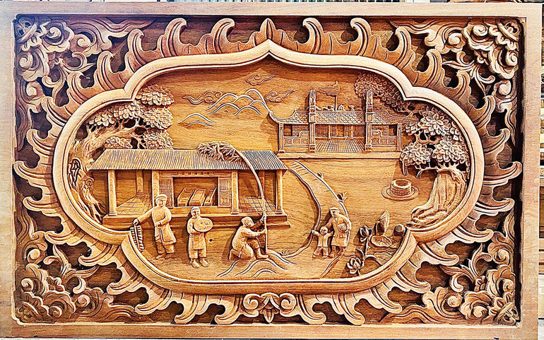 Cảnh dựng cây nêu đón Tết.