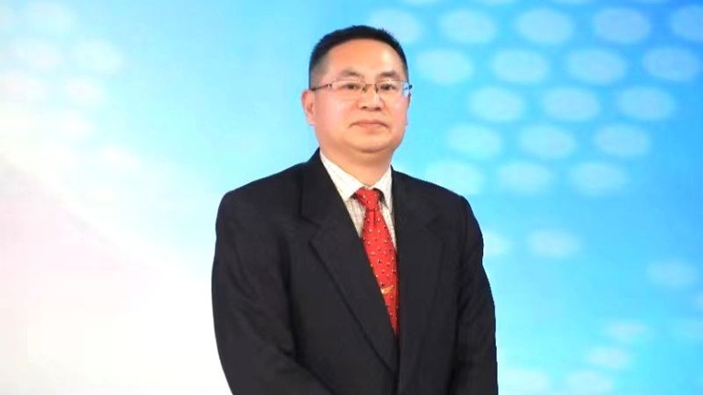 Giáo sư, Tiến sĩ Thành Hán Bình, Giám đốc Trung tâm nghiên cứu Việt Nam thuộc Trường đại học Công nghiệp Chiết Giang (Trung Quốc).