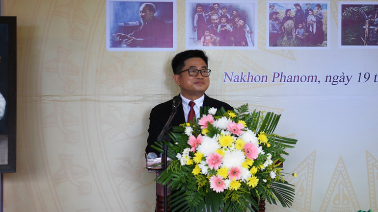 Tổng lãnh sự Đinh Hoàng Linh phát biểu tại sự kiện.