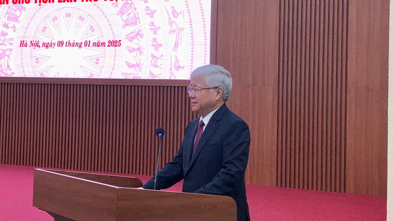 Đồng chí Đỗ Văn Chiến phát biểu chỉ đạo hội nghị.