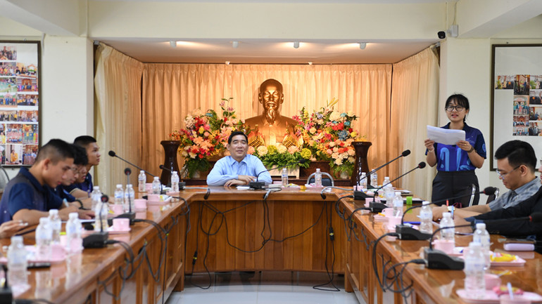 Bí thư Chi bộ Lưu học sinh Phạm Nguyễn Như Quỳnh tại sự kiện.