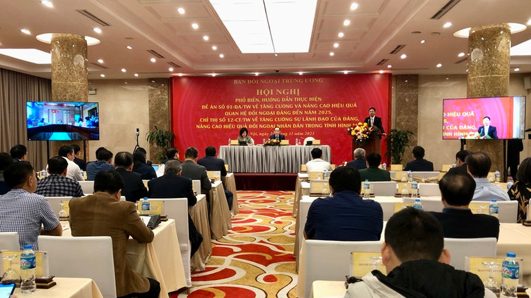 Toàn cảnh hội nghị.