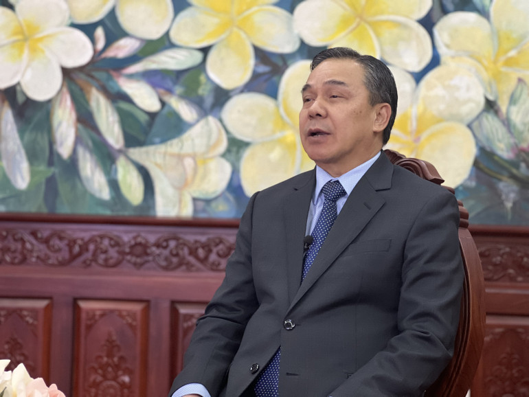 Ðại sứ nước Cộng hòa Dân chủ nhân dân Lào tại Việt Nam, ông Sengphet Hungboungnuang Ðại sứ nước Cộng hòa Dân chủ nhân dân Lào tại Việt Nam, ông Sengphet Hungboungnuang