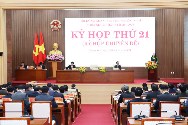 Quang cảnh kỳ họp.