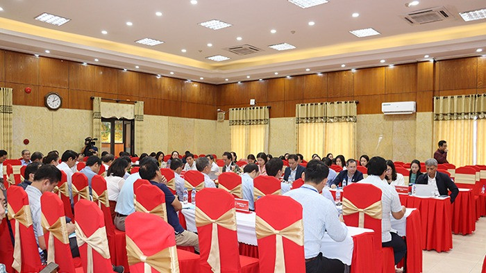 Các đại biểu tham dự hội thảo.