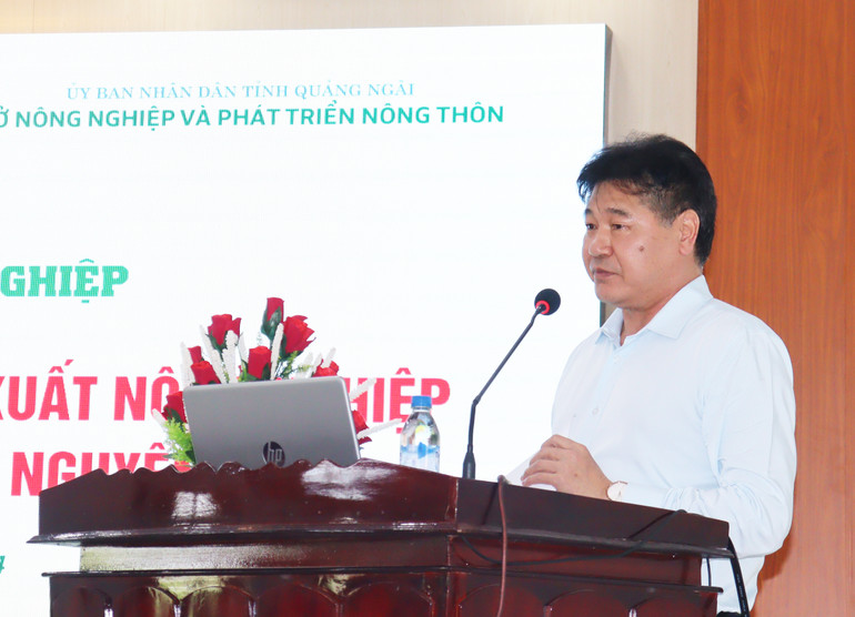 Giám đốc Trung tâm Khuyến nông Quốc gia Lê Quốc Thanh phát biểu tại Diễn đàn.