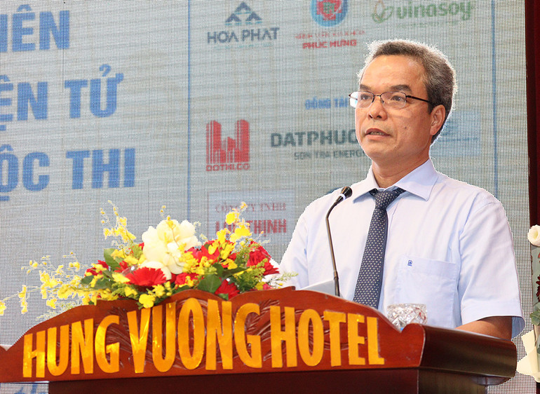 Trưởng Ban Tuyên giáo Tỉnh ủy Quảng Ngãi Đặng Ngọc Dũng phát biểu tại buổi lễ.