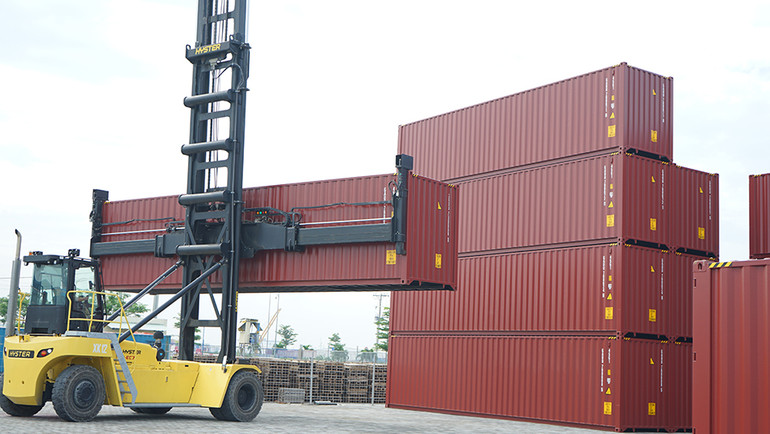 Hòa Phát là nhà sản xuất thiết bị container ISO lớn nhất Việt Nam.