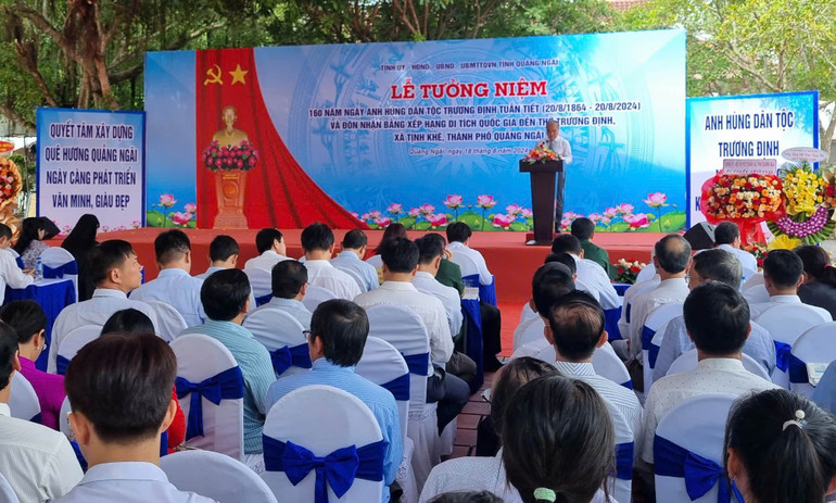 Quang cảnh buổi lễ.