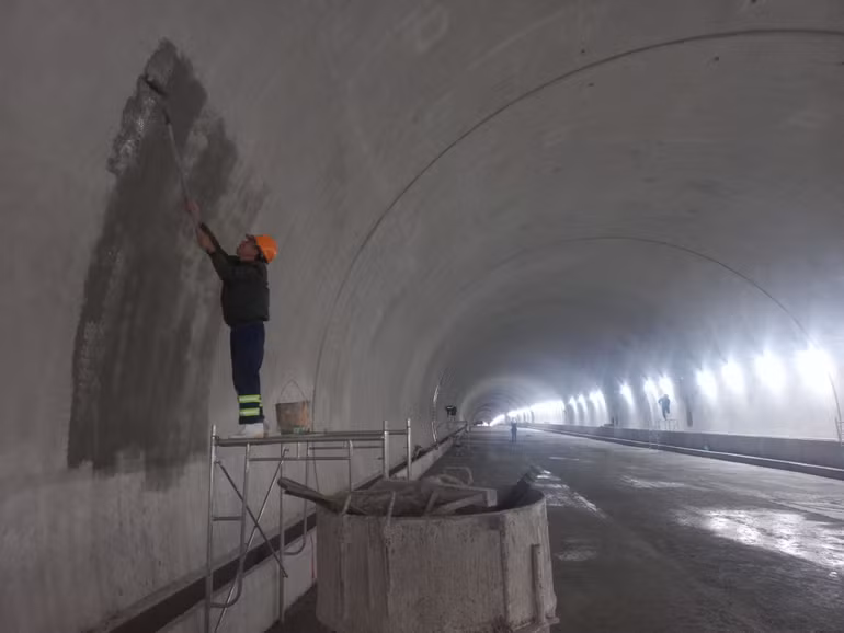 Theo Tập đoàn Đèo Cả, dịp lễ 2/9 sắp tới, các nhà thầu sẽ thi công xuyên lễ. Theo Tập đoàn Đèo Cả, dịp lễ 2/9 sắp tới, các nhà thầu sẽ thi công xuyên lễ.