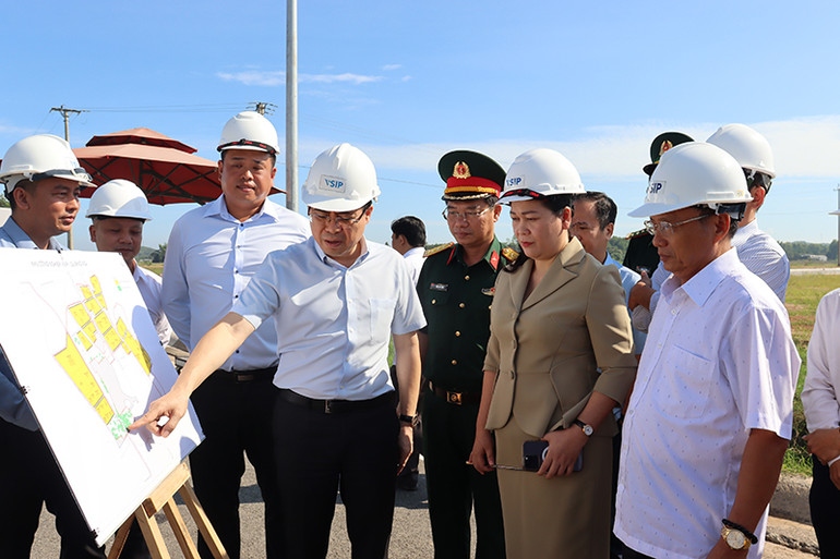 Quảng Ngãi cam kết tiếp tục hỗ trợ, đồng hành với doanh nghiệp, nhà đầu tư phát triển bền vững.