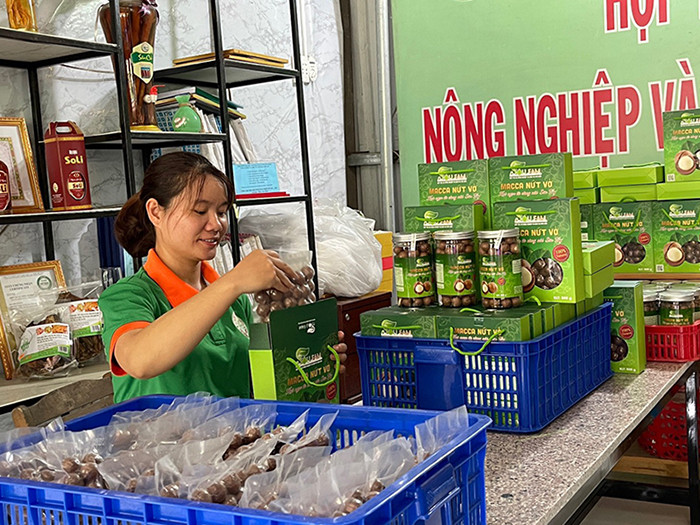 Nhiều sản phẩm nông nghiệp của huyện vùng cao Sơn Tây được công nhận đạt tiêu chuẩn OCOP, VietGap.