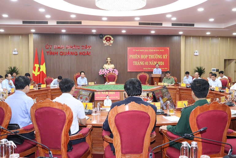 Quang cảnh phiên họp.