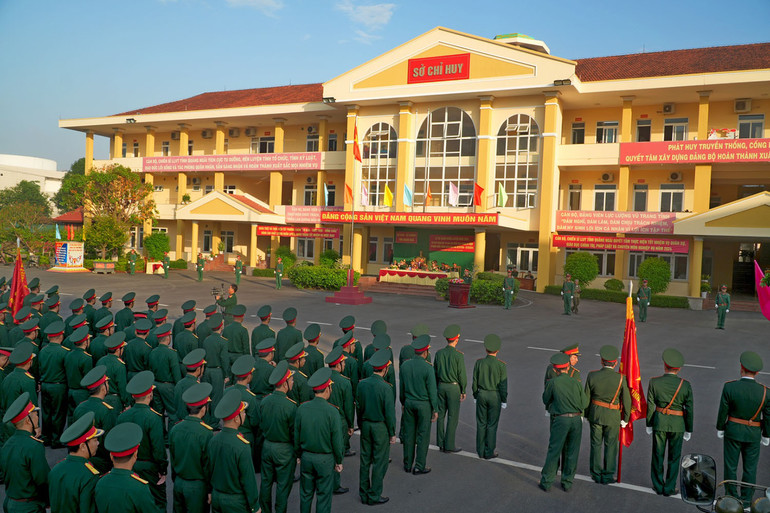 Quang cảnh Lễ ra quân huấn luyện năm 2024 của lực lượng vũ trang tỉnh Quảng Ngãi.