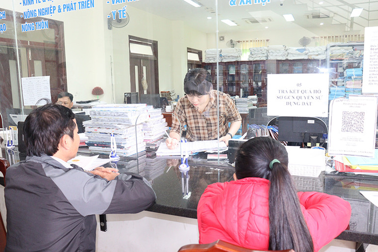 Phương án sắp xếp cán bộ dôi dư được tỉnh Quảng Ngãi chuẩn bị kỹ càng, bảo đảm công bằng, hợp lý.