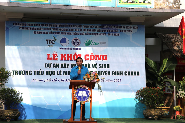 Đại diện Hội Liên hiệp Thanh niên Việt Nam TP Hồ Chí Minh - ông Doãn Trường Quang, Ủy viên Ban Thường vụ Thành Đoàn, Phó Chủ tịch Thường trực bày tỏ tin tưởng vào sự thành công của Dự án cũng như các ý nghĩa về phát triển giáo dục toàn diện Đại diện Hội Liên hiệp Thanh niên Việt Nam TP Hồ Chí Minh - ông Doãn Trường Quang, Ủy viên Ban Thường vụ Thành Đoàn, Phó Chủ tịch Thường trực bày tỏ tin tưởng vào sự thành công của Dự án cũng như các ý nghĩa về phát triển giáo dục toàn diện