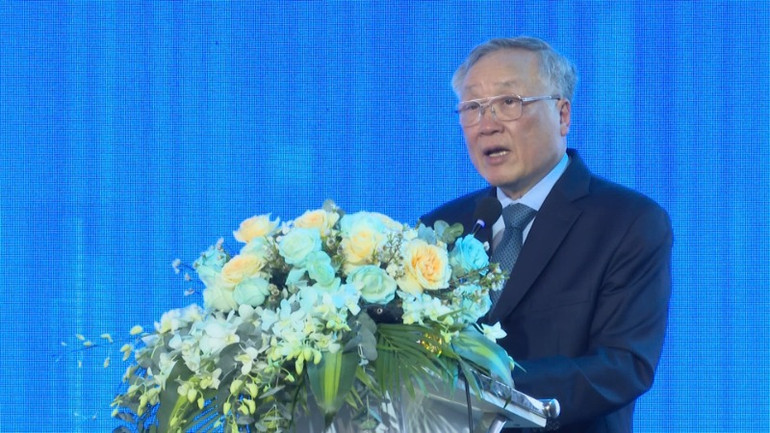 Phó Thủ tướng Thường trực Chính phủ Nguyễn Hòa Bình phát biểu tại buổi lễ.