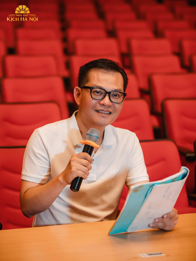 Nghệ sĩ Nhân dân (NSND) Trung Hiếu, Giám đốc Nhà hát Kịch Hà Nội Nghệ sĩ Nhân dân (NSND) Trung Hiếu, Giám đốc Nhà hát Kịch Hà Nội