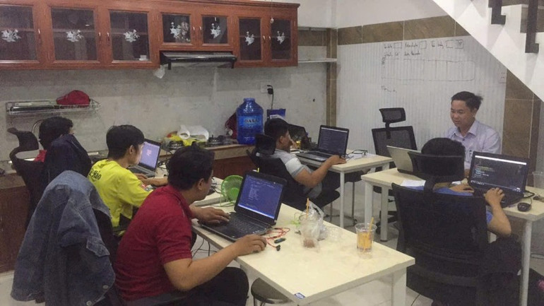 Thời điểm khởi đầu của “Trung tâm nghiên cứu và phát triển công nghệ Cảng biển”.