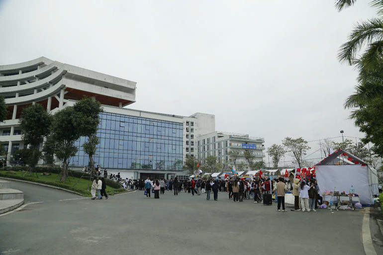 Không gian Học viện Chính sách và phát triển dành cho học sinh trải nghiệm.