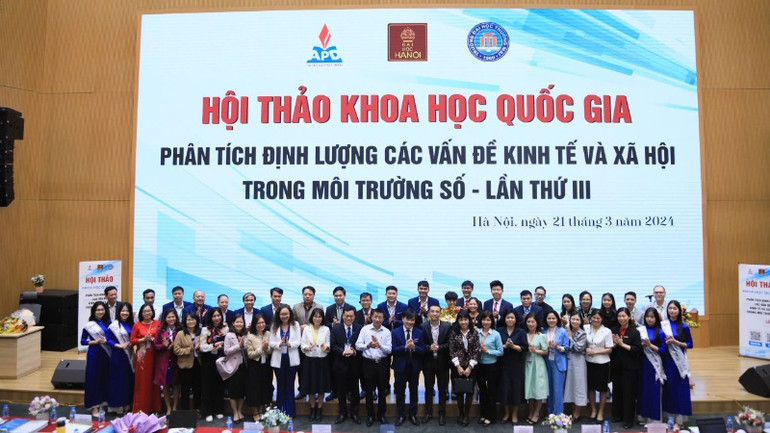 Học viện luôn chú trọng xây dựng và triển khai mô hình hợp tác ba bên gồm: Học viện – Doanh nghiệp – Cơ quan hoạch định chính sách