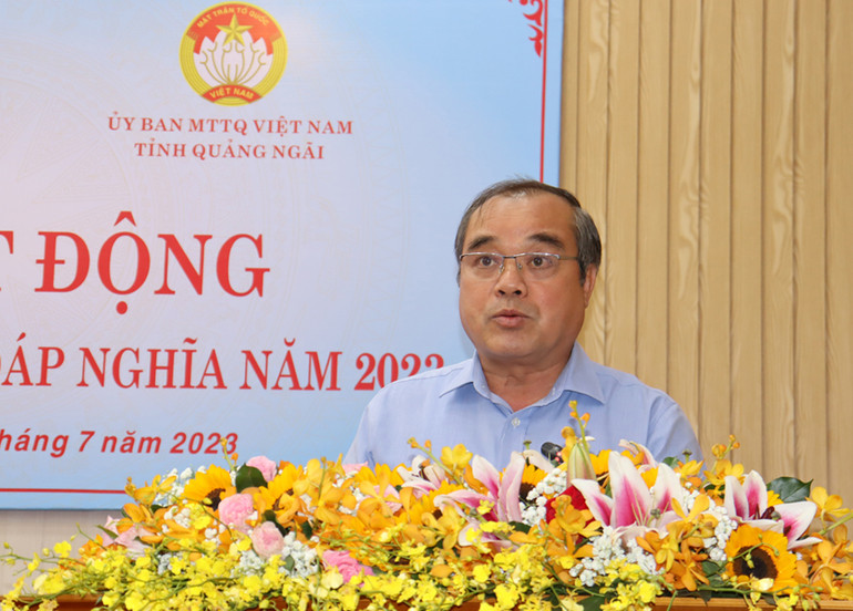 Đồng chí Trần Hoàng Tuấn, Phó Chủ tịch Thường trực Ủy ban nhân dân tỉnh Quảng Ngãi phát biểu tại Lễ phát động.