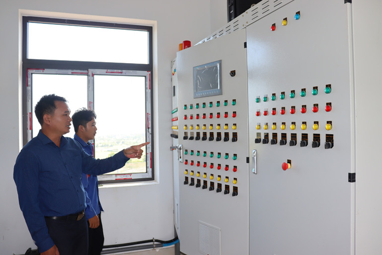 Nhà máy xử lý nước vận hành hoàn toàn tự động.