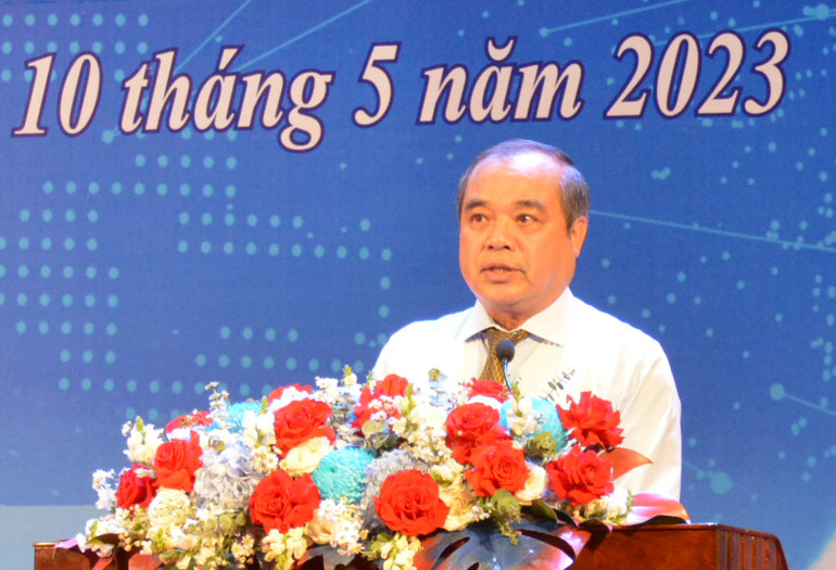 Phó Chủ tịch Thường trực Ủy ban nhân dân tỉnh Quảng Ngãi Trần Hoàng Tuấn phát biểu tại buổi lễ.